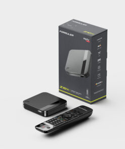 Découvrez le nouveau Formuler Z Mini MYTVOnline3 4K Android ! Profitez de dimensions compactes et d'une puissance exceptionnelle Êtes-vous à la recherche d’un appareil de streaming puissant mais compact ? Le Formuler Z Mini MYTVOnline3 4K Android est la solution parfaite pour vous. Avec 2 Go de RAM LPDDR4 à 2 400 MHz et 8 Go de stockage eMMC, cet appareil offre des performances exceptionnelles dans un format compact, idéal à placer derrière votre téléviseur ou dans n'importe quel espace limité de votre maison. Vivez une expérience visuelle supérieure Avec le Formuler Z Mini MYTVOnline3 4K Android, vous aurez accès à l'application MYTVOnline3, le meilleur client de visualisation multimédia du marché. Avec une interface professionnelle et moderne, cette application offre des fonctionnalités avancées pour une visualisation de contenu de haute qualité, offrant une expérience de divertissement inégalée. Explorez l'innovation et la personnalisation avec Android 12 Equipé du système d'exploitation Android 12, le Formuler Z Mini MYTVOnline3 4K Android offre une expérience utilisateur innovante et hautement personnalisable. Des fonctionnalités de couleurs dynamiques aux mouvements réactifs, chaque interaction avec cet appareil sera fluide et intuitive, garantissant une expérience de divertissement unique.